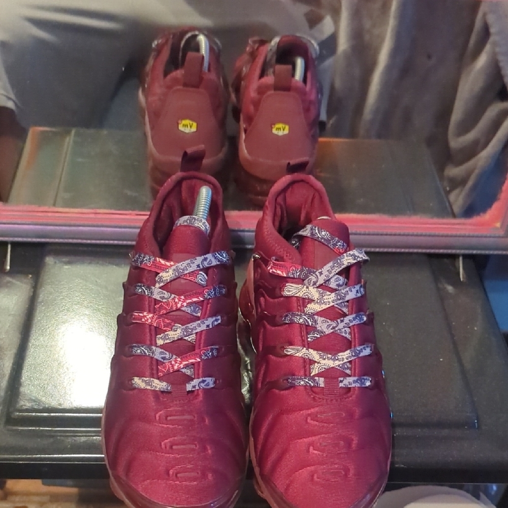 Nike Burgundy Sneakers with Patterned Laces